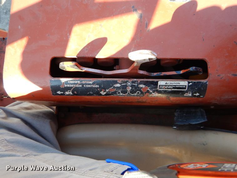 image for item DE2472 Ditch Witch 4010DD  trencher