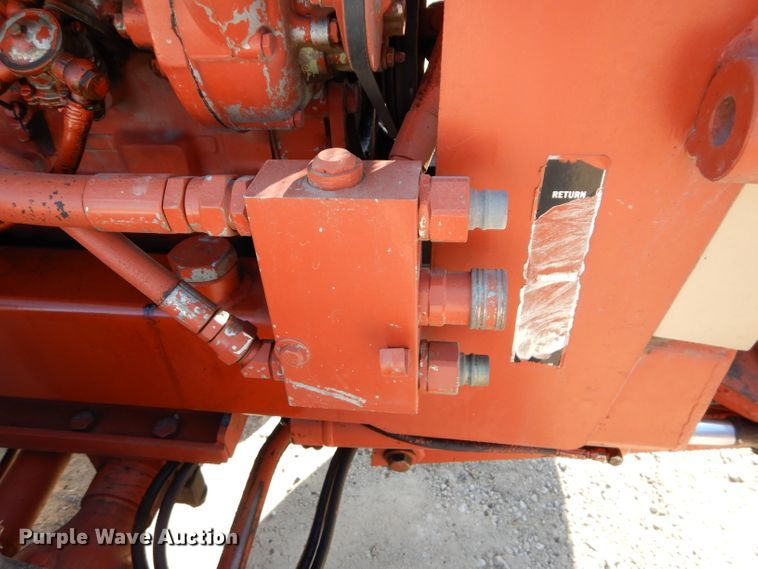 image for item DE2472 Ditch Witch 4010DD  trencher