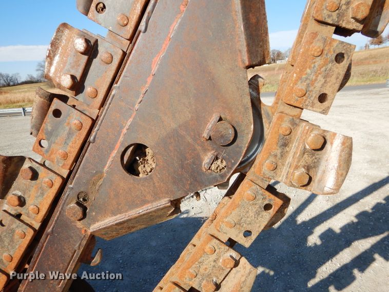 image for item DE2472 Ditch Witch 4010DD  trencher