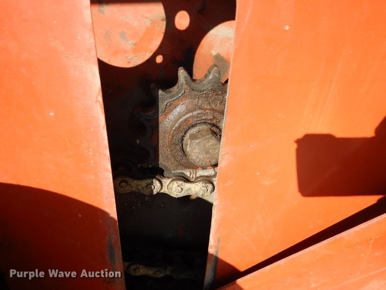 image for item DE2472 Ditch Witch 4010DD  trencher