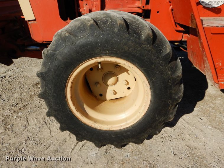 image for item DE2472 Ditch Witch 4010DD  trencher