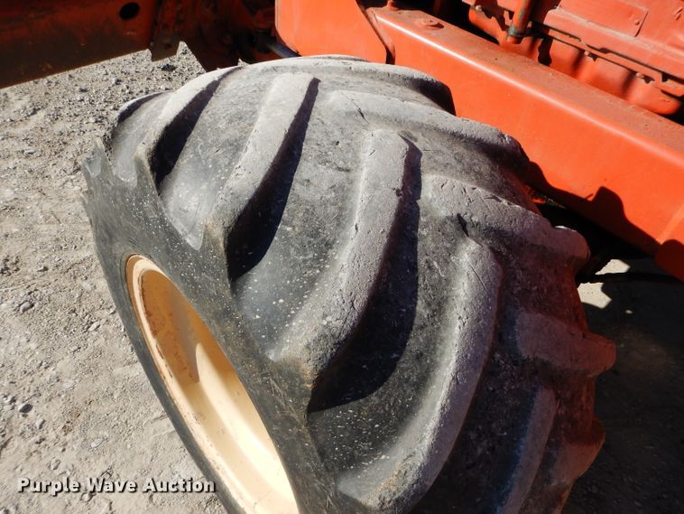 image for item DE2472 Ditch Witch 4010DD  trencher