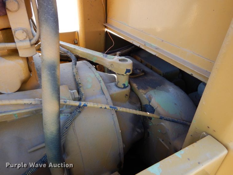 image for item DE2473 1985 Raymond Rascal 320A  vibratory single drum roller