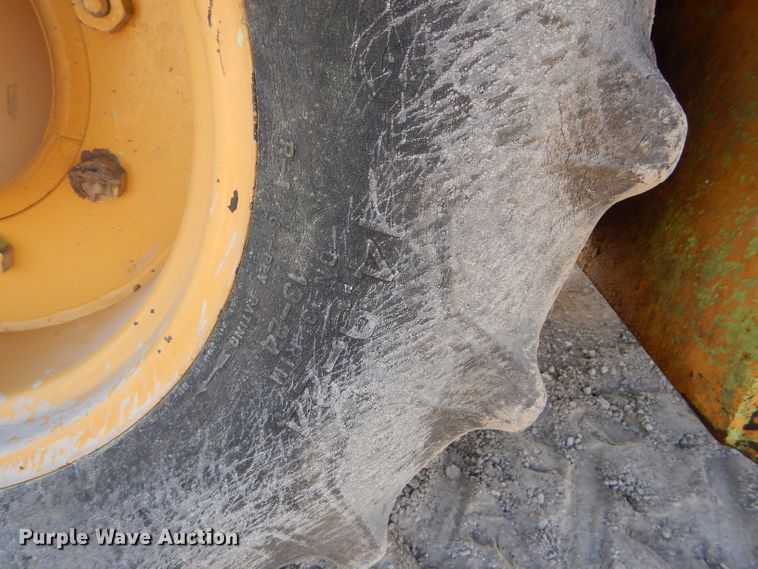 image for item DE2473 1985 Raymond Rascal 320A  vibratory single drum roller