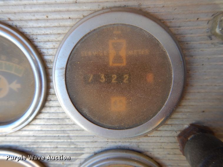 image for item DE2478 1978 Caterpillar 627B  conventional scraper