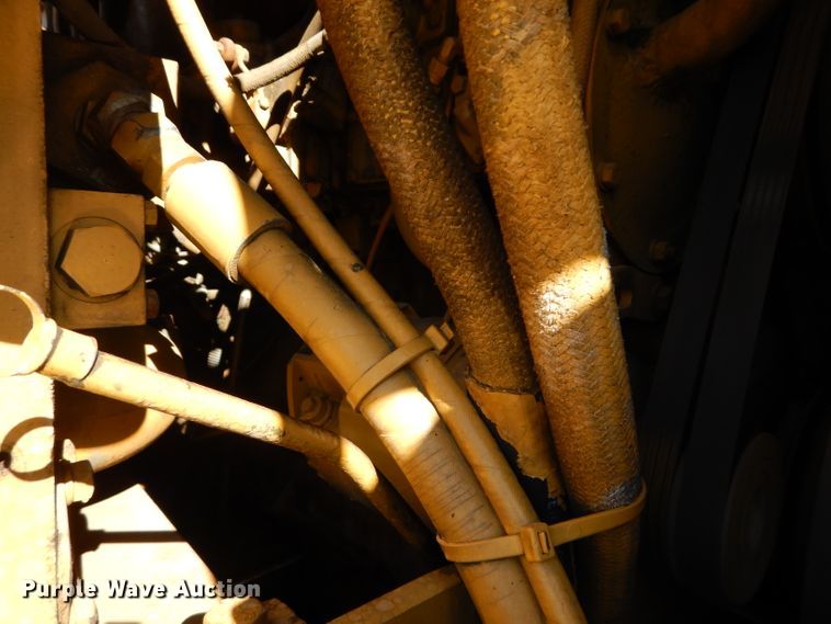 image for item DE2478 1978 Caterpillar 627B  conventional scraper