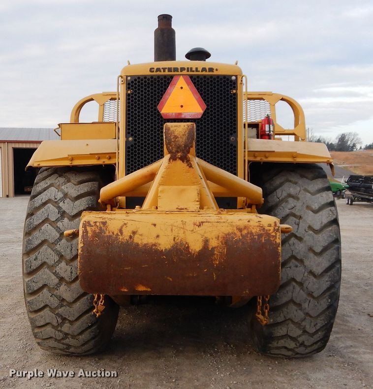 image for item DE2479 1979 Caterpillar 627B  conventional scraper