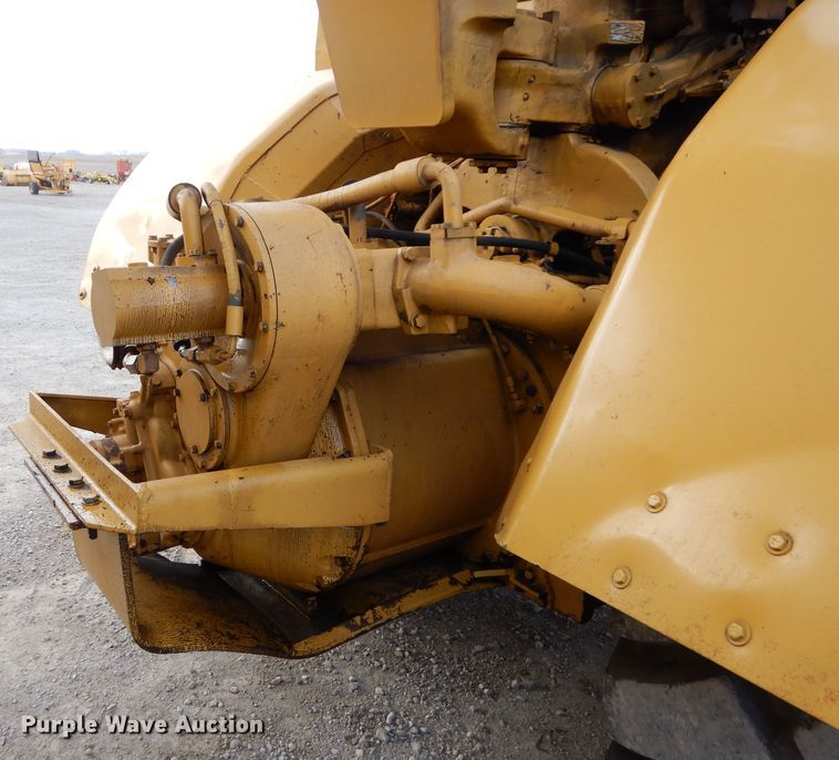 image for item DE2479 1979 Caterpillar 627B  conventional scraper