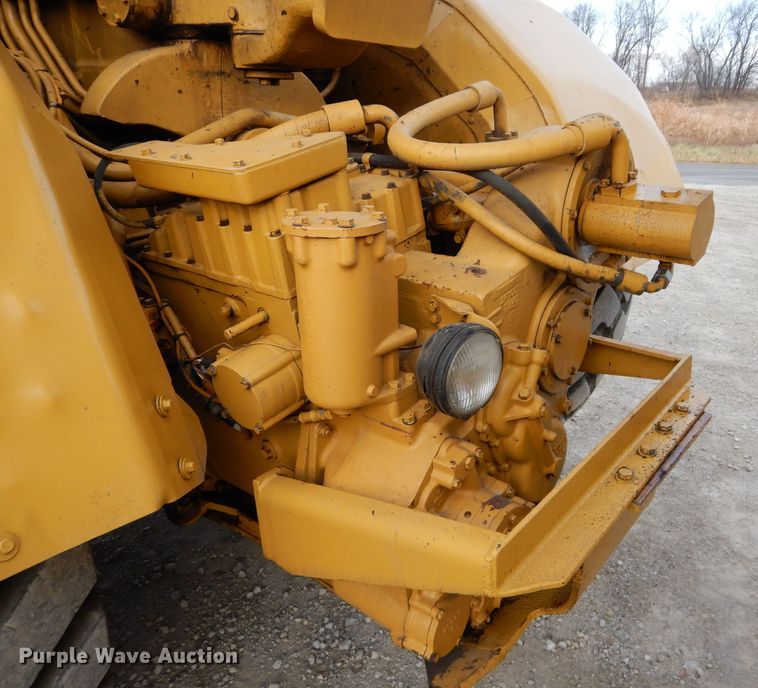 image for item DE2479 1979 Caterpillar 627B  conventional scraper