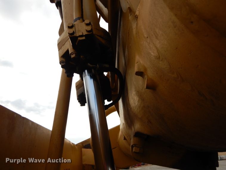 image for item DE2479 1979 Caterpillar 627B  conventional scraper