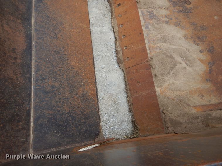 image for item DE2479 1979 Caterpillar 627B  conventional scraper