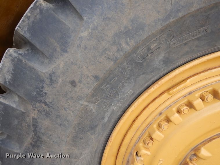 image for item DE2479 1979 Caterpillar 627B  conventional scraper