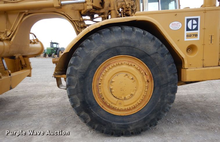 image for item DE2479 1979 Caterpillar 627B  conventional scraper