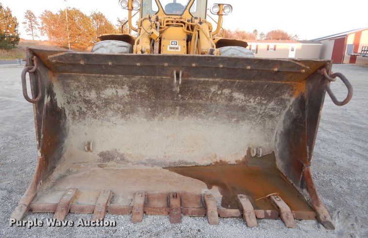 image for item DE2480 1971 Caterpillar 988  wheel loader