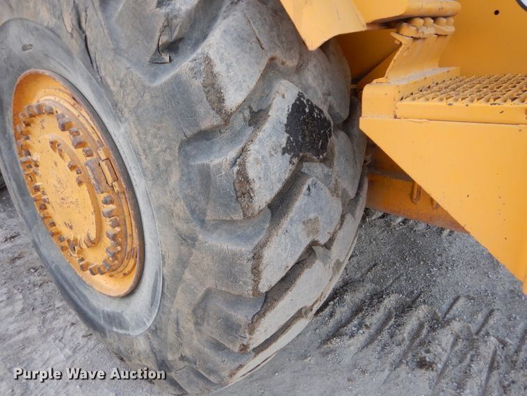 image for item DE2480 1971 Caterpillar 988  wheel loader