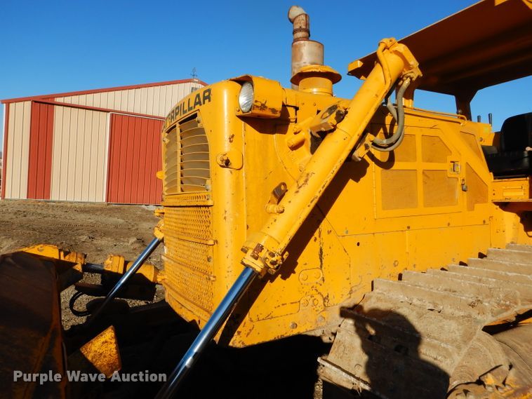 image for item DE2481 1974 Caterpillar D8H  dozer