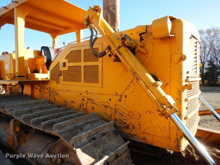 image for item DE2481 1974 Caterpillar D8H  dozer