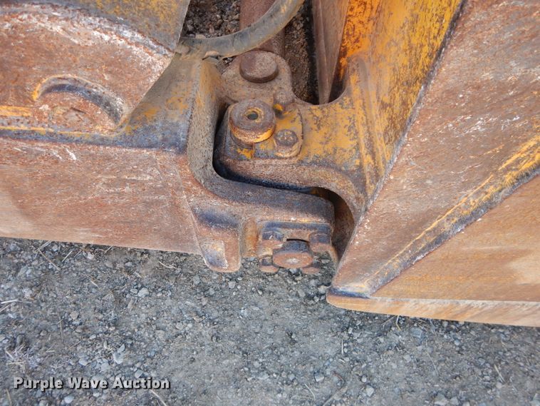 image for item DE2481 1974 Caterpillar D8H  dozer