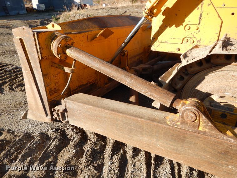 image for item DE2481 1974 Caterpillar D8H  dozer