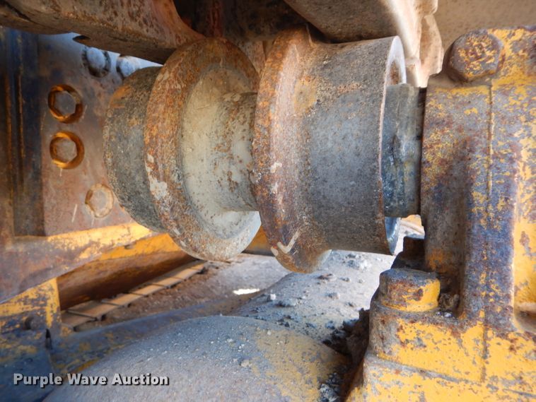 image for item DE2481 1974 Caterpillar D8H  dozer