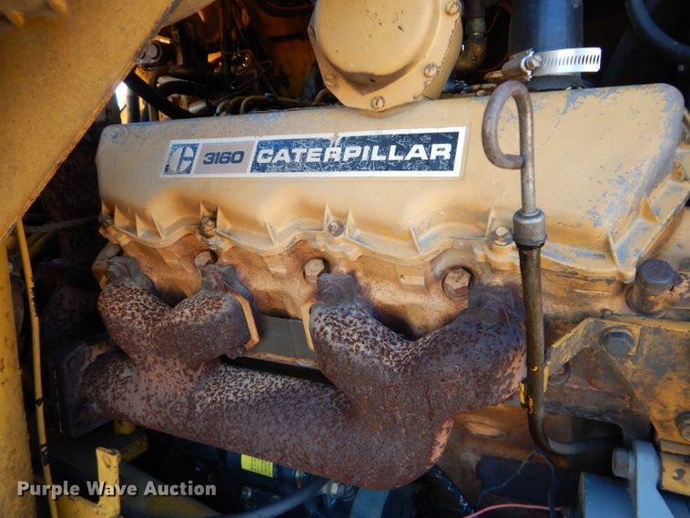 image for item DE2482 1973 Caterpillar 613  elevating scraper