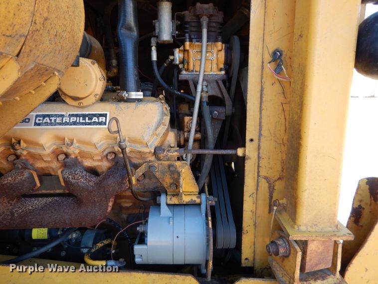 image for item DE2482 1973 Caterpillar 613  elevating scraper