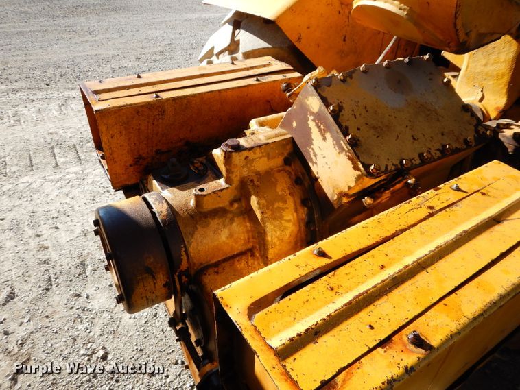 image for item DE2482 1973 Caterpillar 613  elevating scraper