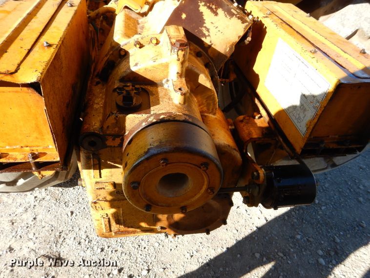image for item DE2482 1973 Caterpillar 613  elevating scraper