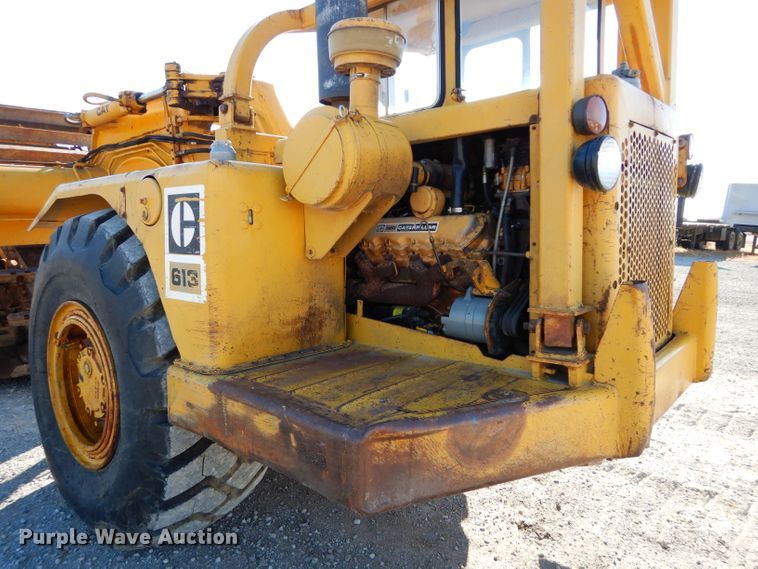 image for item DE2482 1973 Caterpillar 613  elevating scraper