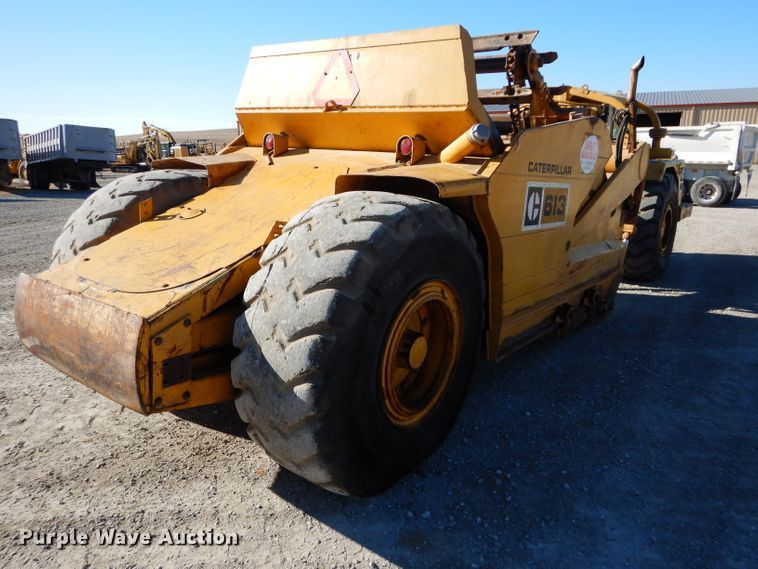 image for item DE2482 1973 Caterpillar 613  elevating scraper