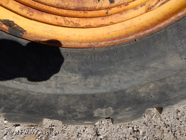 image for item DE2482 1973 Caterpillar 613  elevating scraper