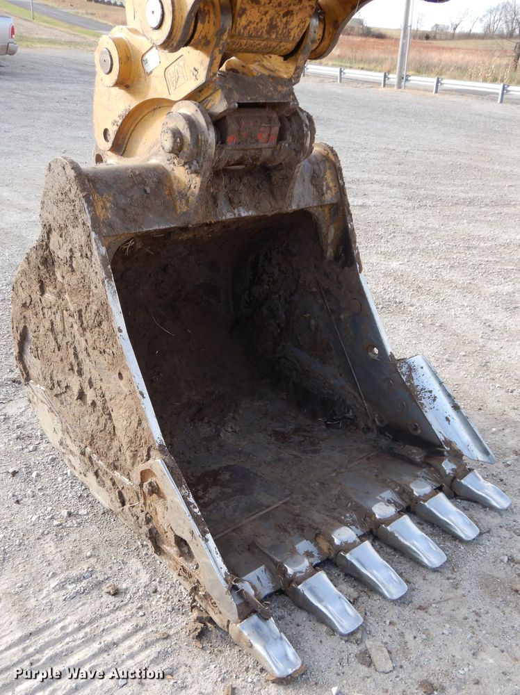 image for item DE2483 2014 Caterpillar 320E L  excavator