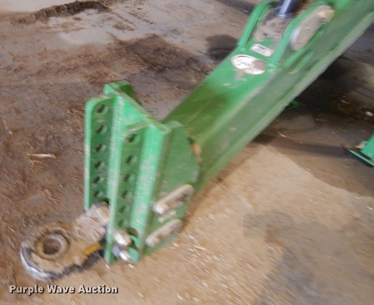 image for item DE2484 2016 John Deere 1775NT  planter