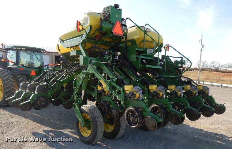 image for item DE2485 2012 John Deere 1790 CCS  split row no-till planter