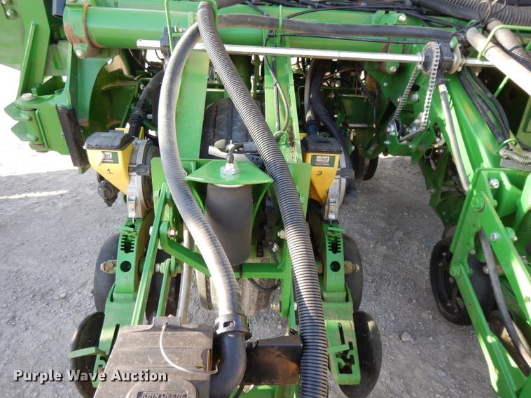image for item DE2485 2012 John Deere 1790 CCS  split row no-till planter