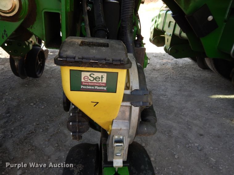 image for item DE2485 2012 John Deere 1790 CCS  split row no-till planter