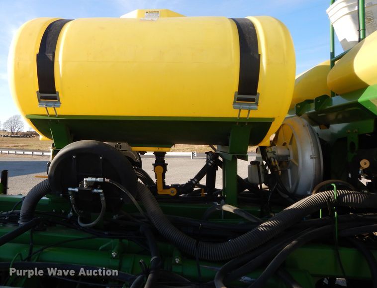 image for item DE2485 2012 John Deere 1790 CCS  split row no-till planter