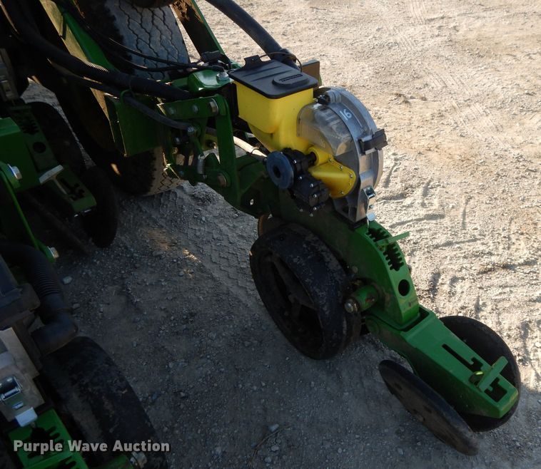 image for item DE2485 2012 John Deere 1790 CCS  split row no-till planter