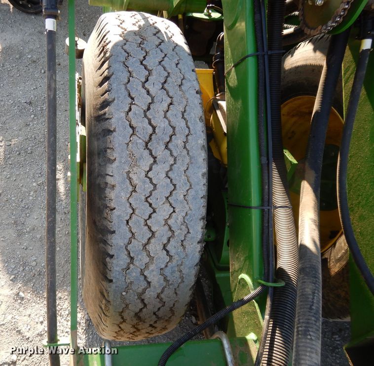 image for item DE2485 2012 John Deere 1790 CCS  split row no-till planter