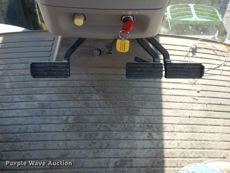 image for item DE2486 2012 John Deere 7280R  MFWD tractor