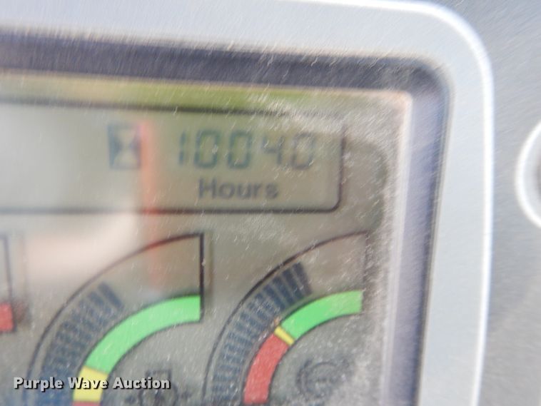 image for item DE2487 2000 Ag-Chem TerraGator 9103  applicator