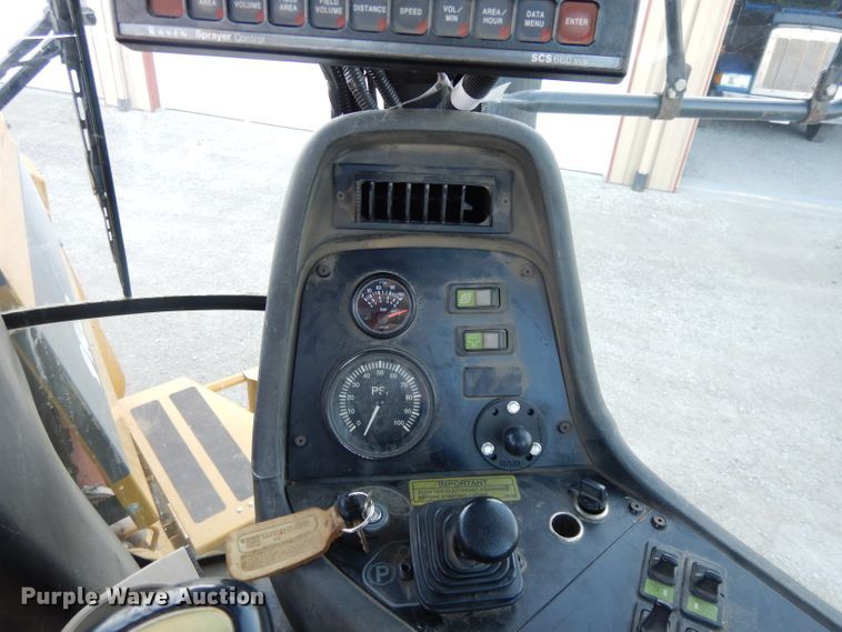 image for item DE2487 2000 Ag-Chem TerraGator 9103  applicator