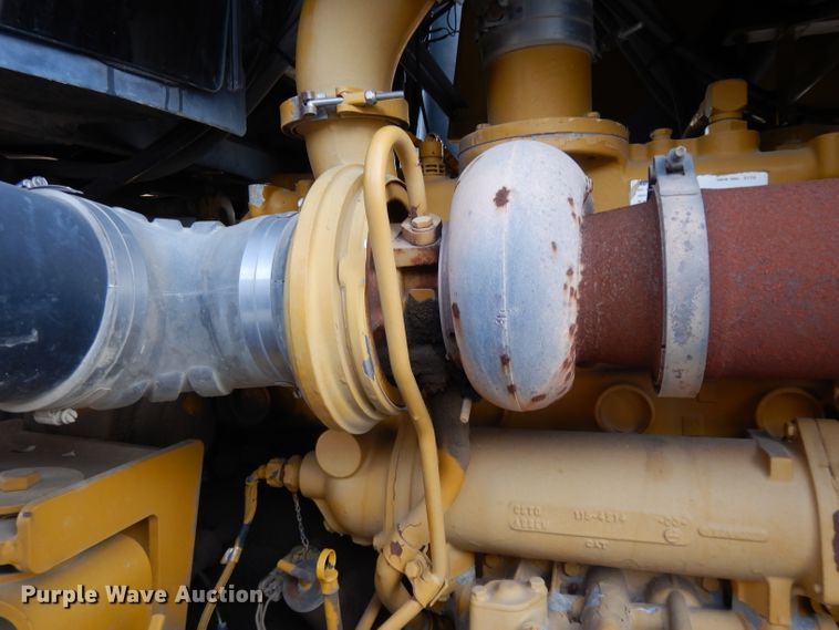 image for item DE2487 2000 Ag-Chem TerraGator 9103  applicator