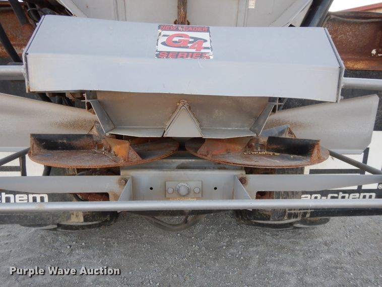 image for item DE2487 2000 Ag-Chem TerraGator 9103  applicator