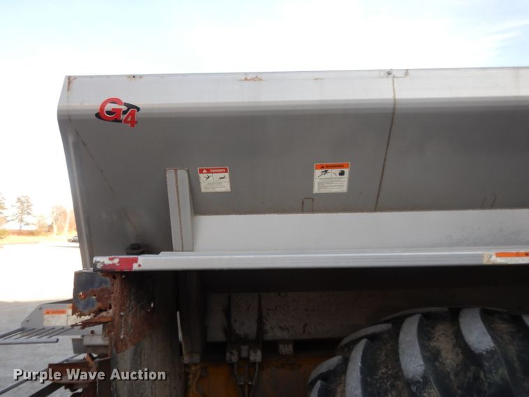 image for item DE2487 2000 Ag-Chem TerraGator 9103  applicator