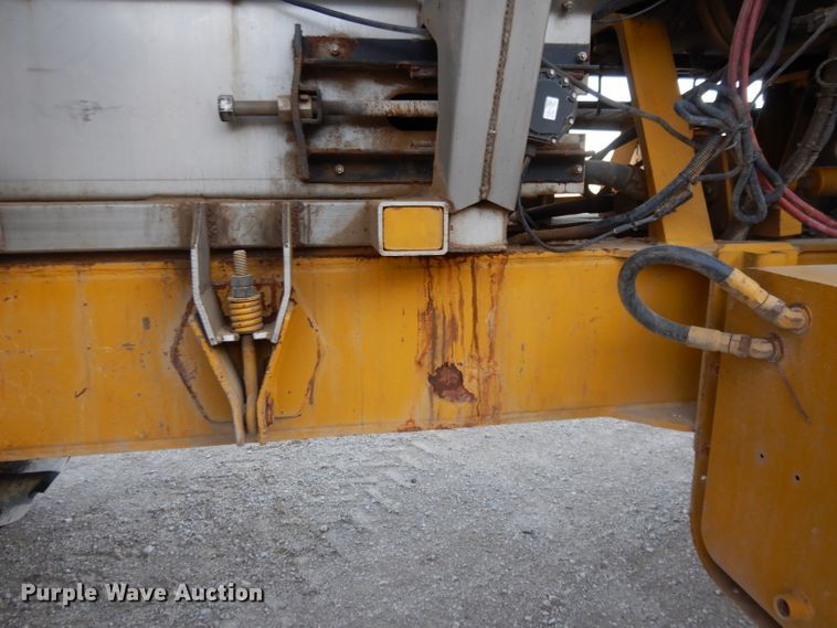 image for item DE2487 2000 Ag-Chem TerraGator 9103  applicator