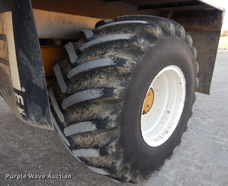 image for item DE2487 2000 Ag-Chem TerraGator 9103  applicator