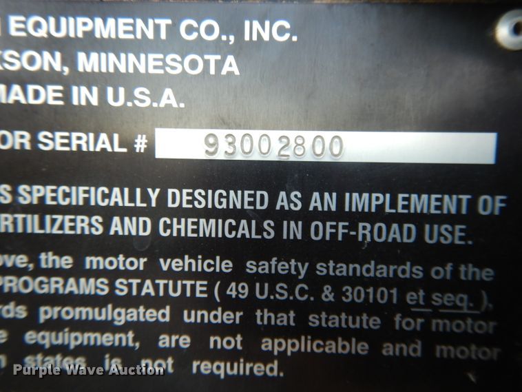 image for item DE2487 2000 Ag-Chem TerraGator 9103  applicator