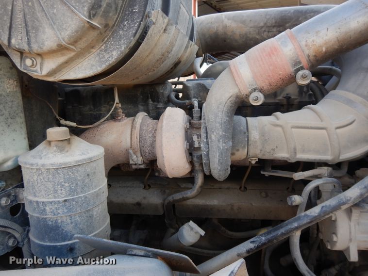 image for item DE2489 2003 Mack Granite CV713  dump truck