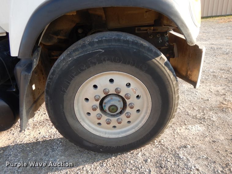 image for item DE2490 2003 Mack Granite CV713  dump truck